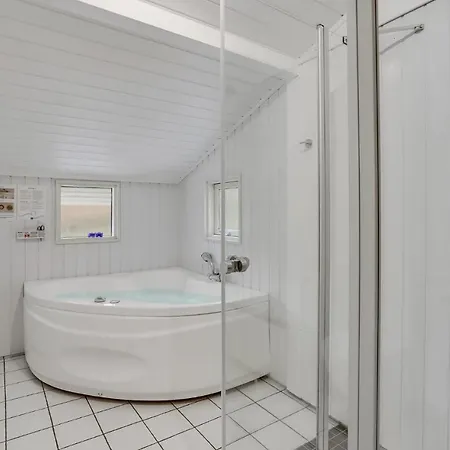 Дом отдыха Three-bedroom In